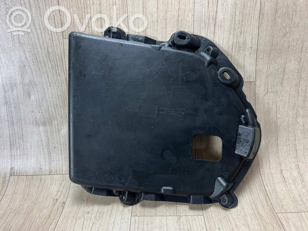 Front bumper lower grill   M9C317F908A