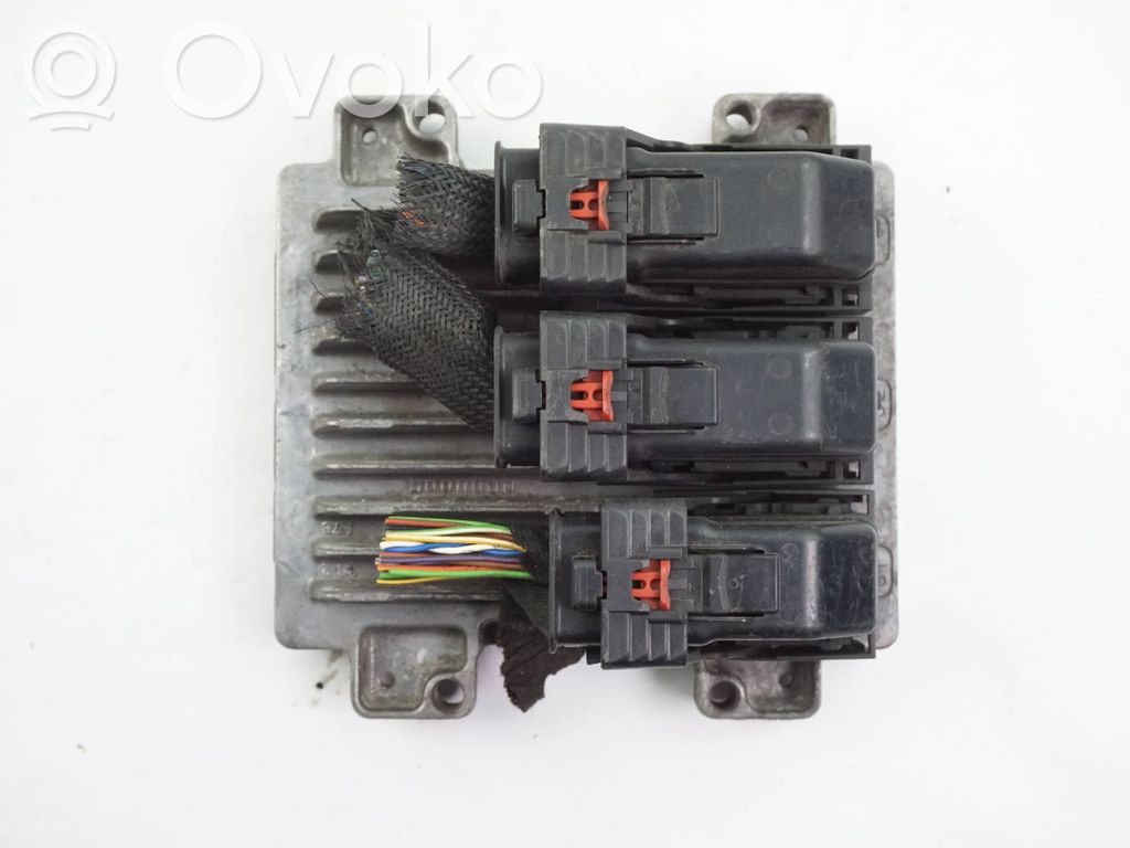 Opel Corsa E Engine control unit/module 