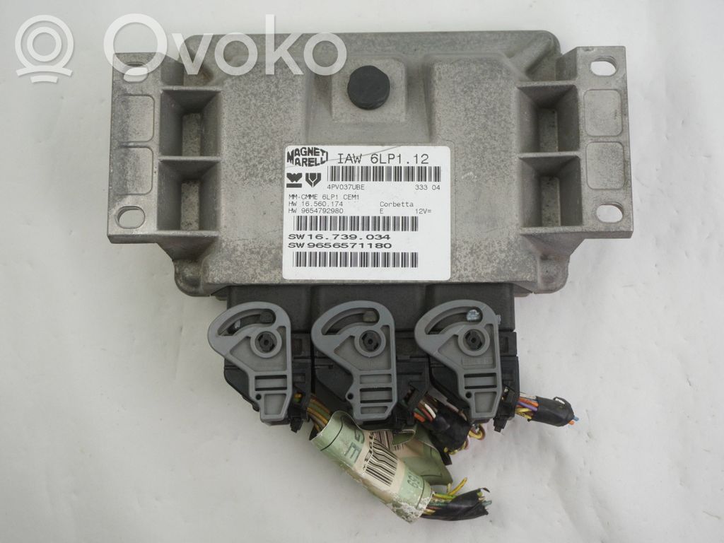 Peugeot 407 Engine control unit/module 