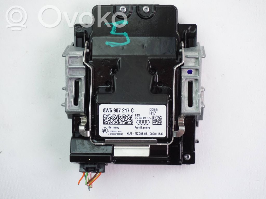 Audi A5 Sportback 8TA Windshield/windscreen camera 