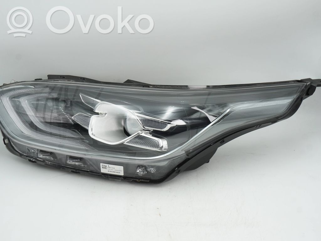 KIA Ceed Headlight/headlamp 