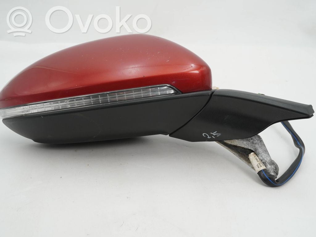 Volkswagen Golf VII Elektryczne lusterko boczne drzwi przednich 