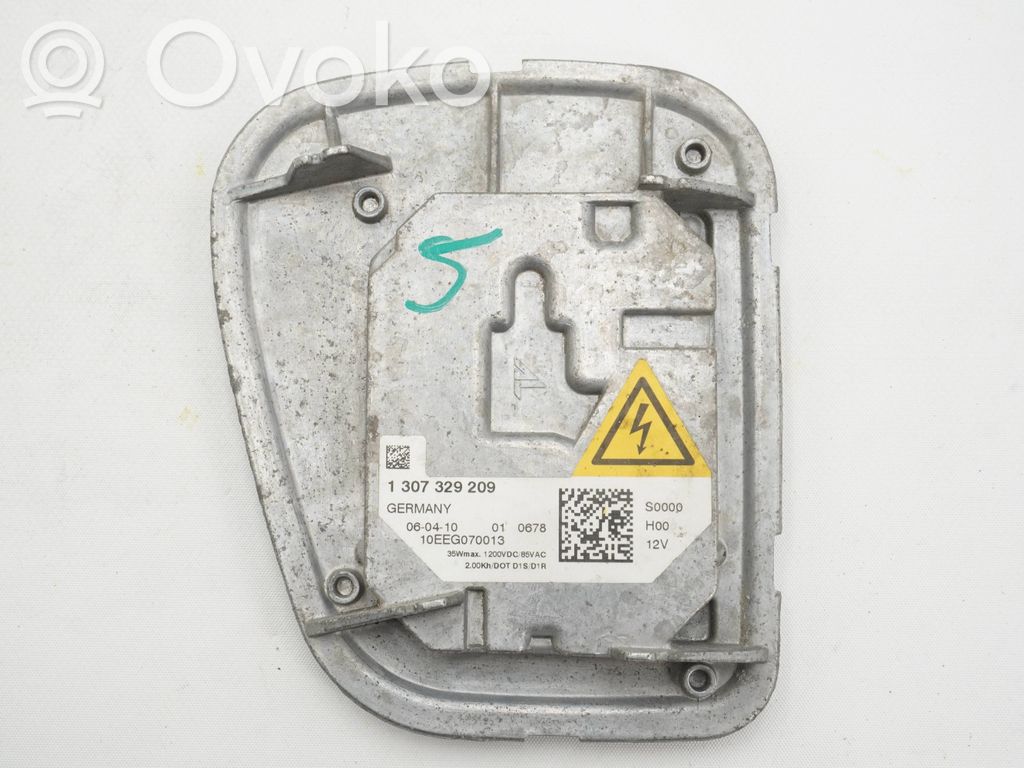 Volvo V50 Xenon-valojen ohjainlaite/moduuli 