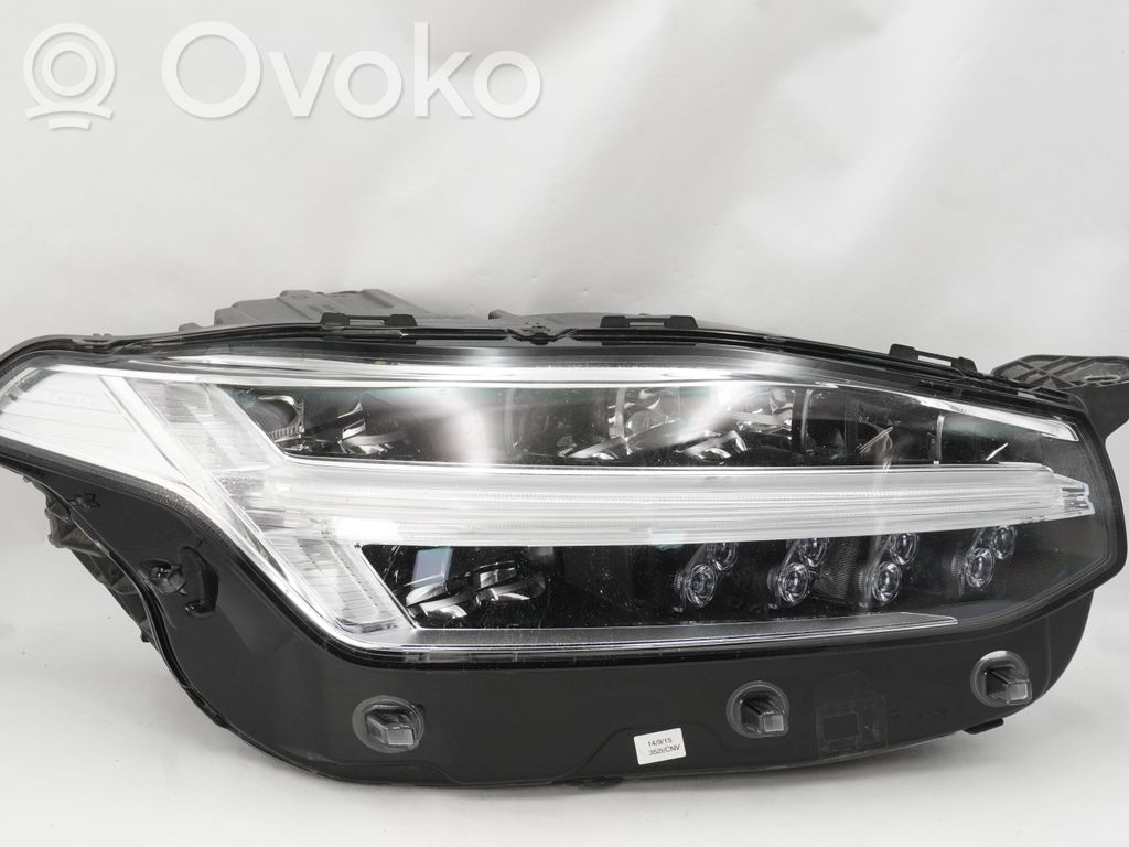 Volvo XC90 Scheinwerfer 