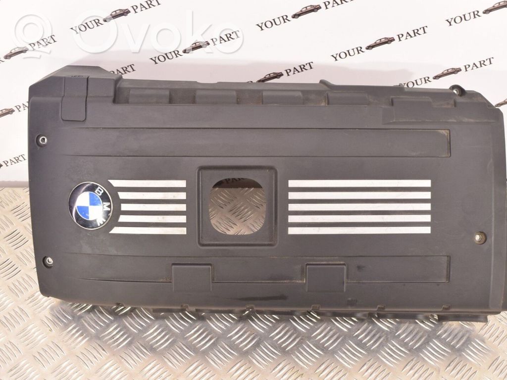 Motorabdeckung
