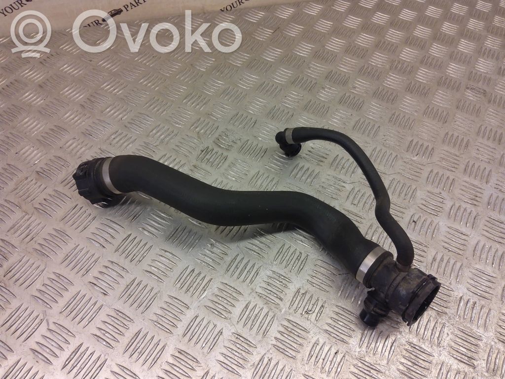 Engine coolant pipe/hose   7525641