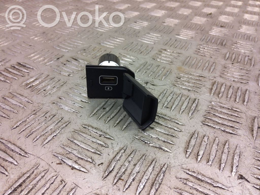 KIA Niro Enchufe conector USB 