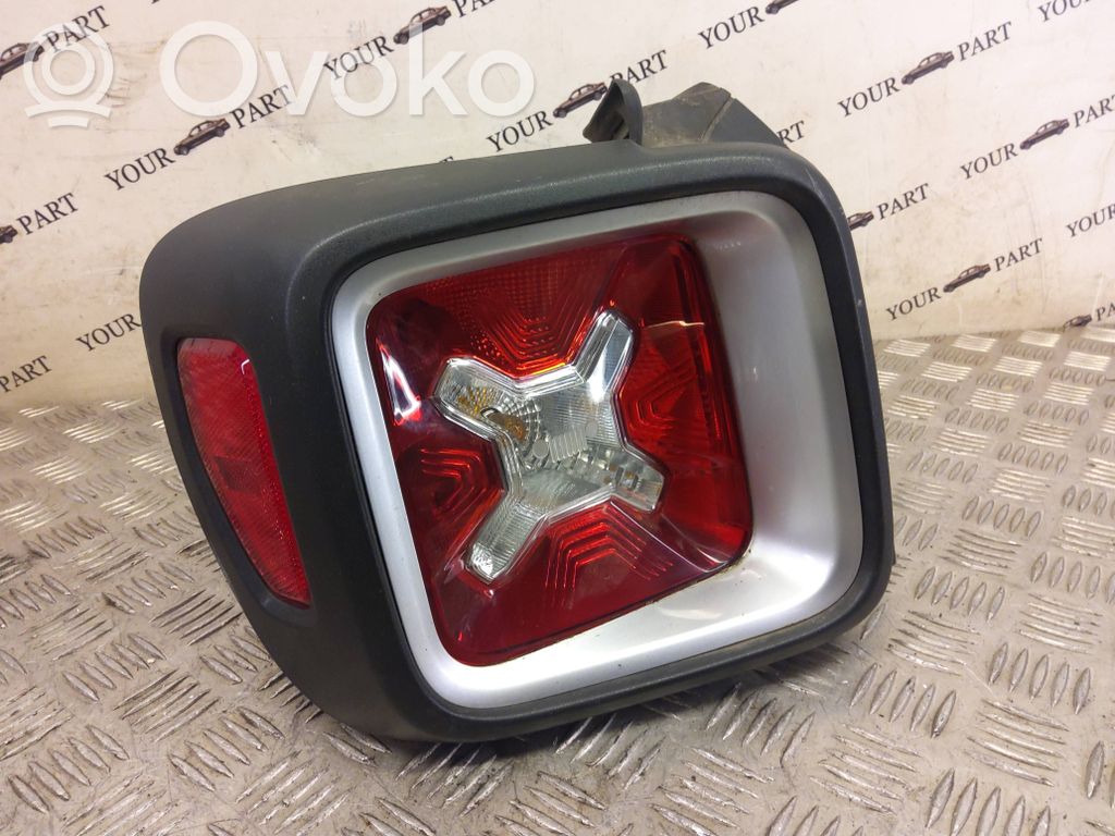 Jeep Renegade Lampa tylna 