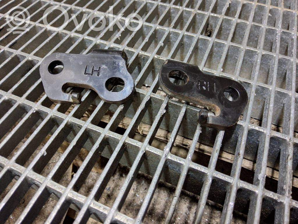 Tailgate check strap stopper