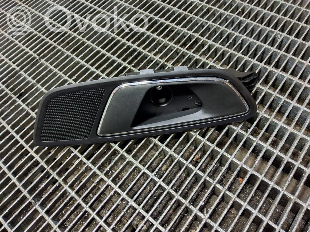 Manecilla interna puerta trasera   5F4839113B