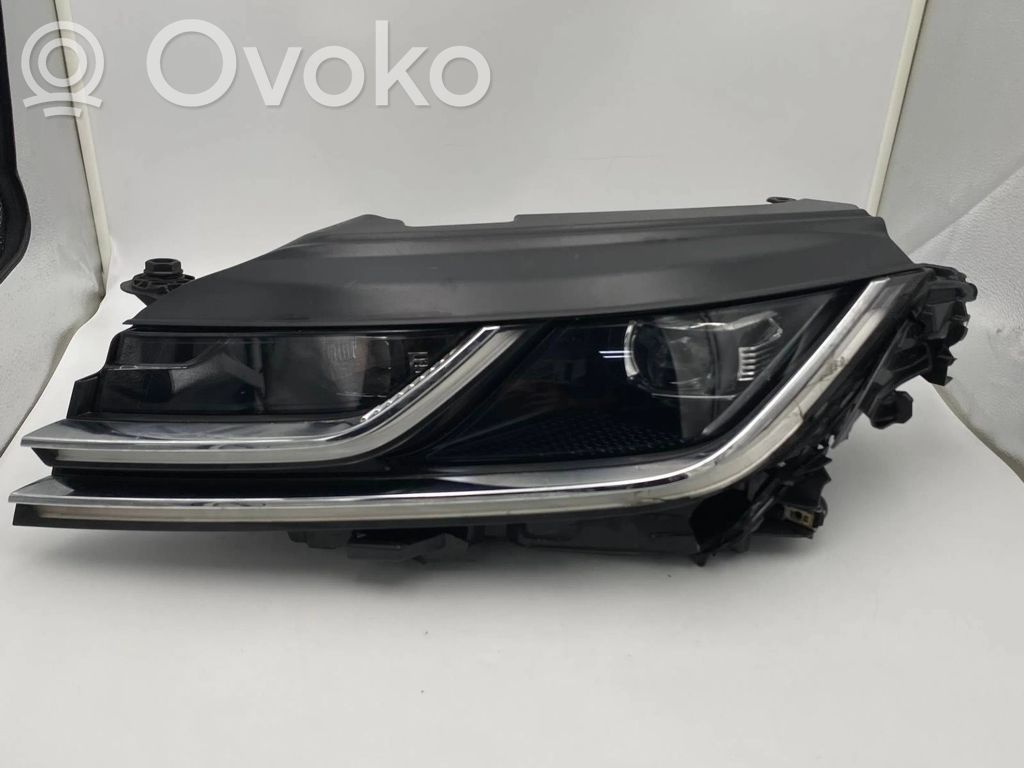 Volkswagen Arteon Lampa przednia 