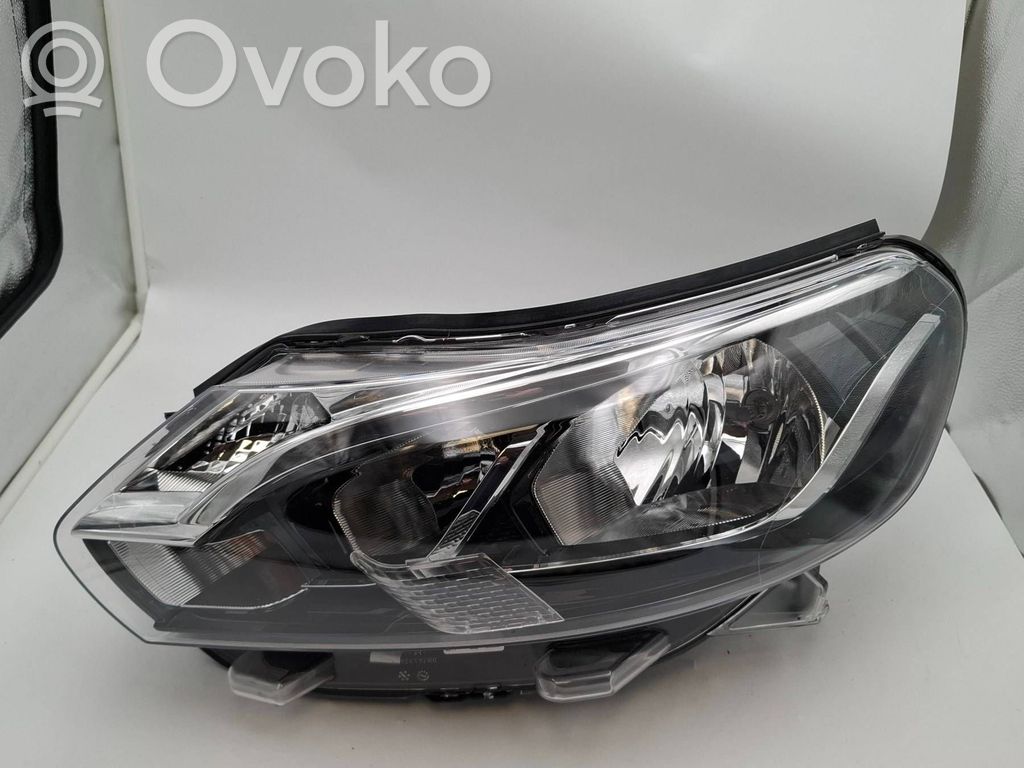 Toyota Proace Headlight/headlamp 