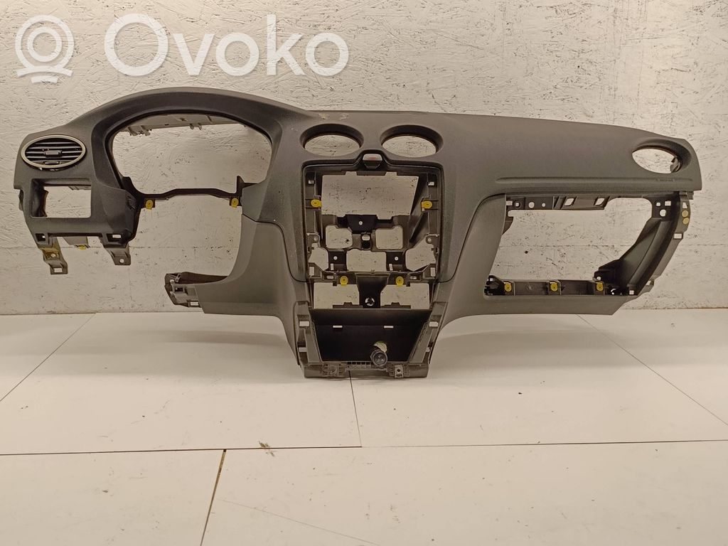 Ford Focus Kojelauta 