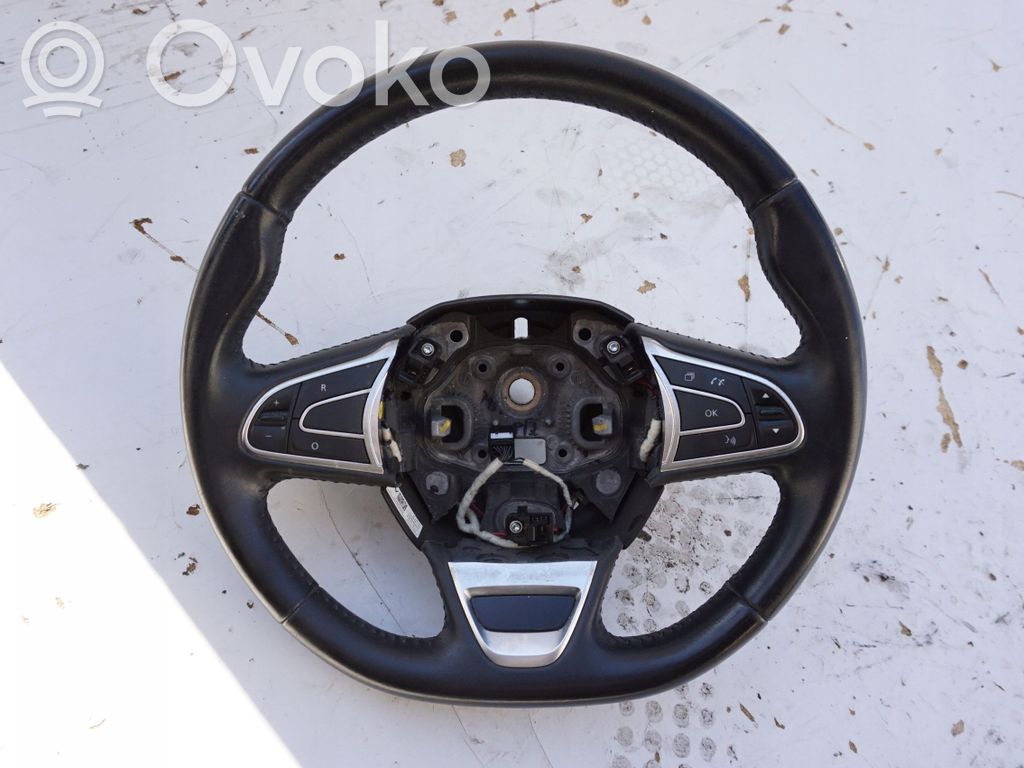 Ohjauspyörä   484005825R,484005825RC