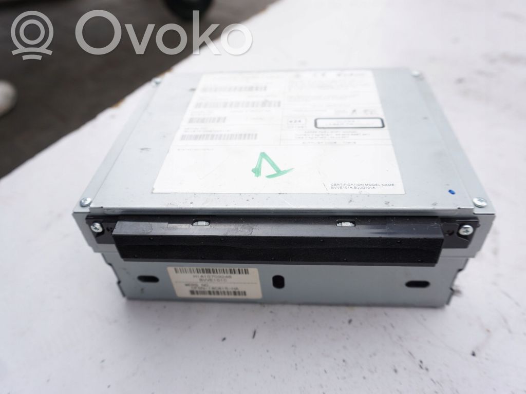 Radio / CD-Player / DVD-Player / Navigation   31357771AA
