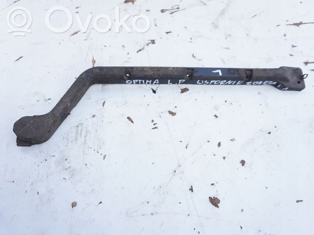 Front bumper mounting bracket   LIZG