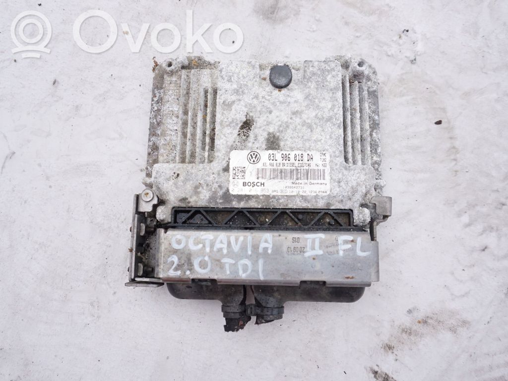Skoda Octavia Mk2 (1Z) Engine control unit/module 