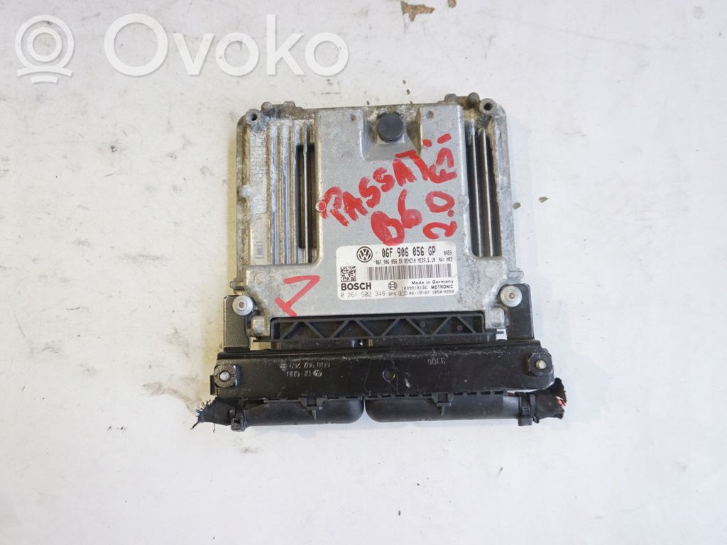 Volkswagen PASSAT B6 Engine control unit/module 