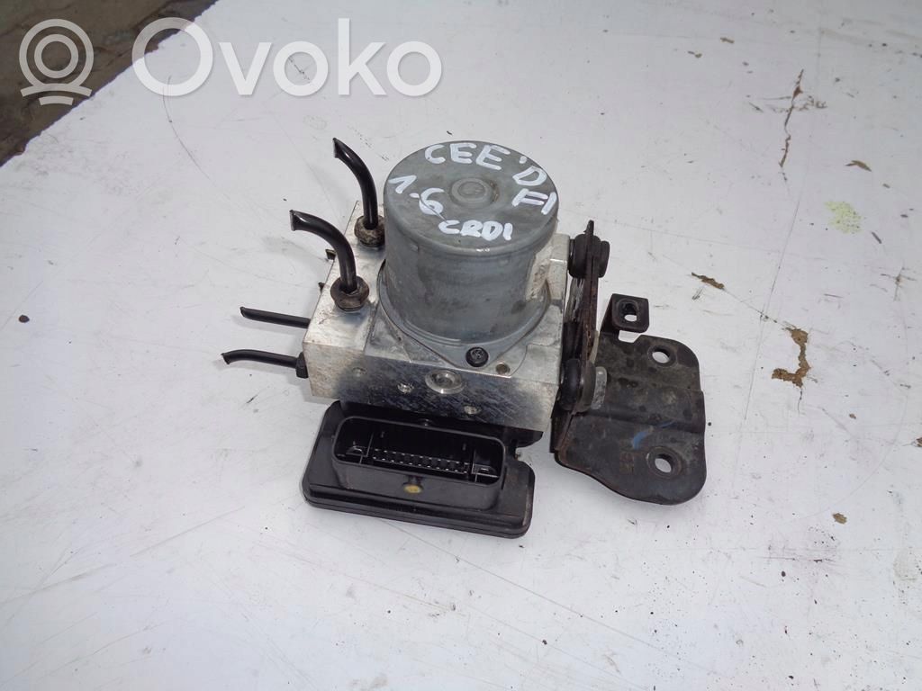 KIA Ceed ABS Blokas 