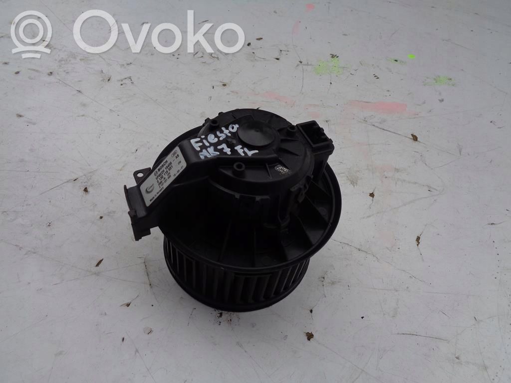 Ford Fiesta Ventilator aerotermă 