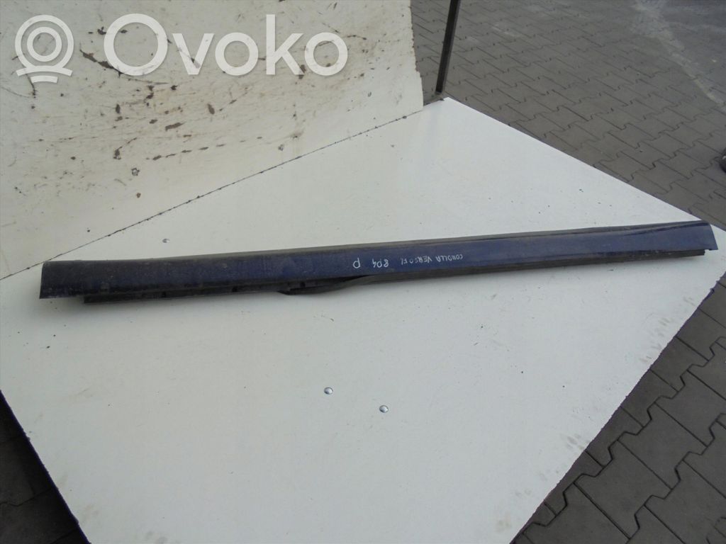 Toyota Corolla Verso AR10 Sill 