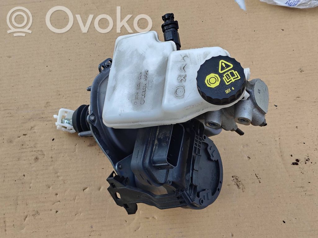 Opel Corsa F Wspomaganie hamulca 