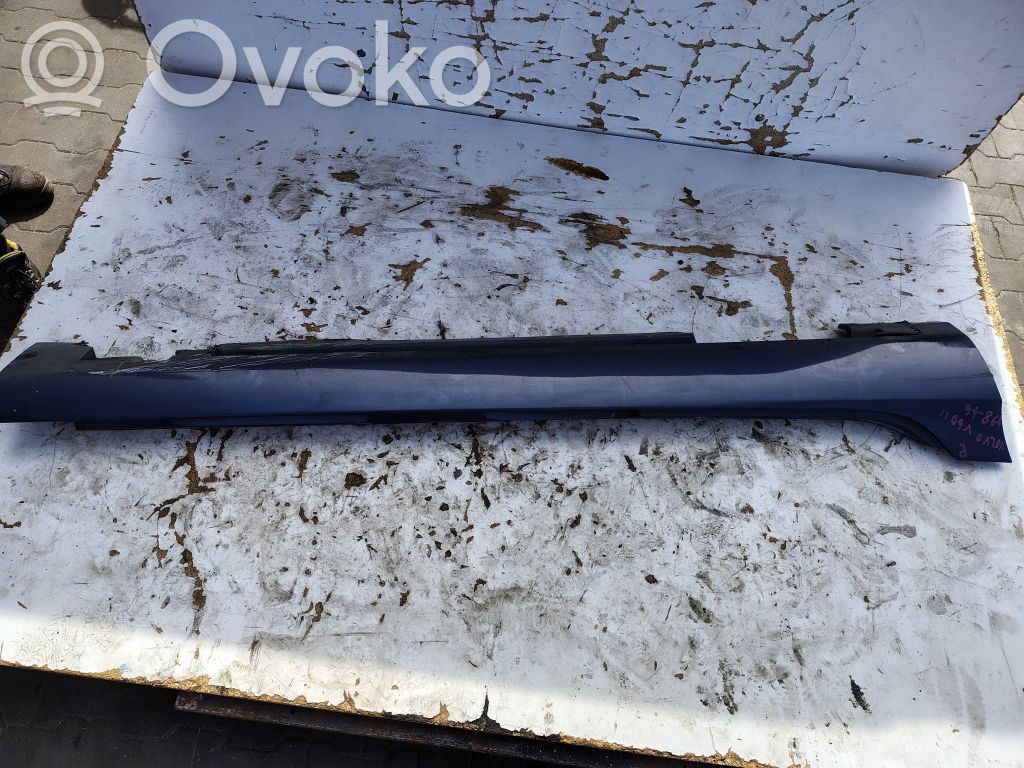Volvo V40 Apărătoare laterală față 