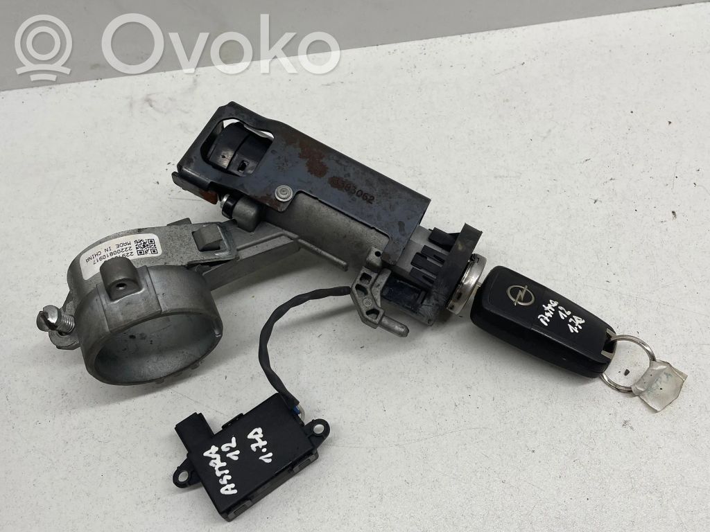 Opel Astra J Užvedimo spynelė 