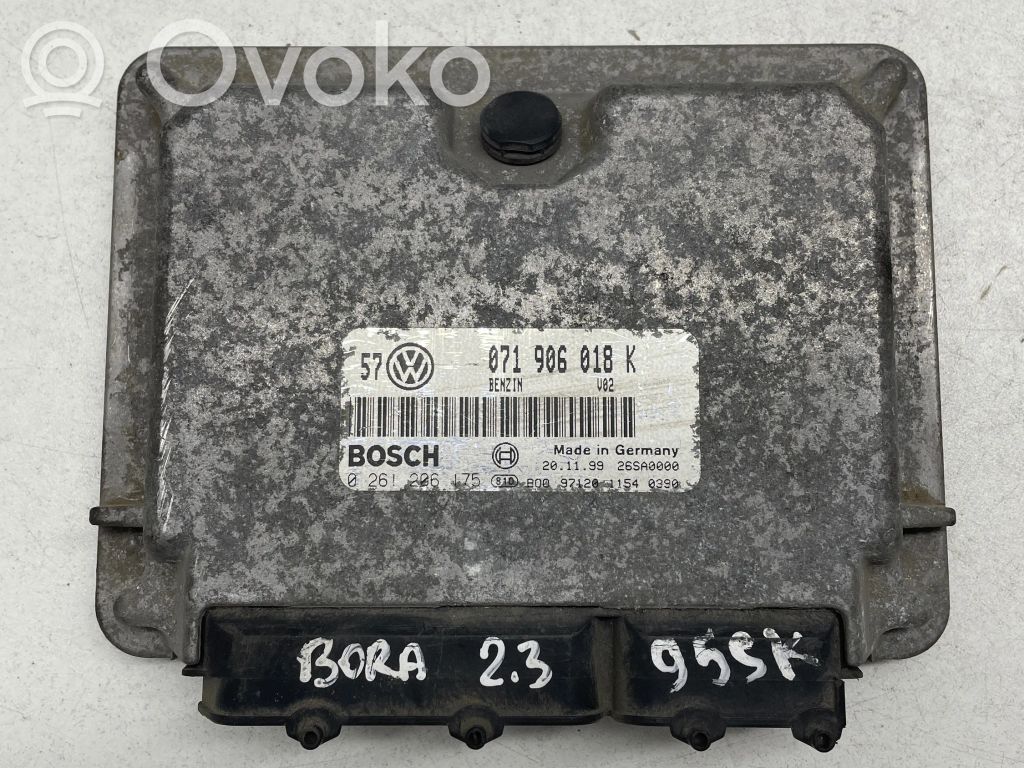 Volkswagen Bora Variklio valdymo blokas 