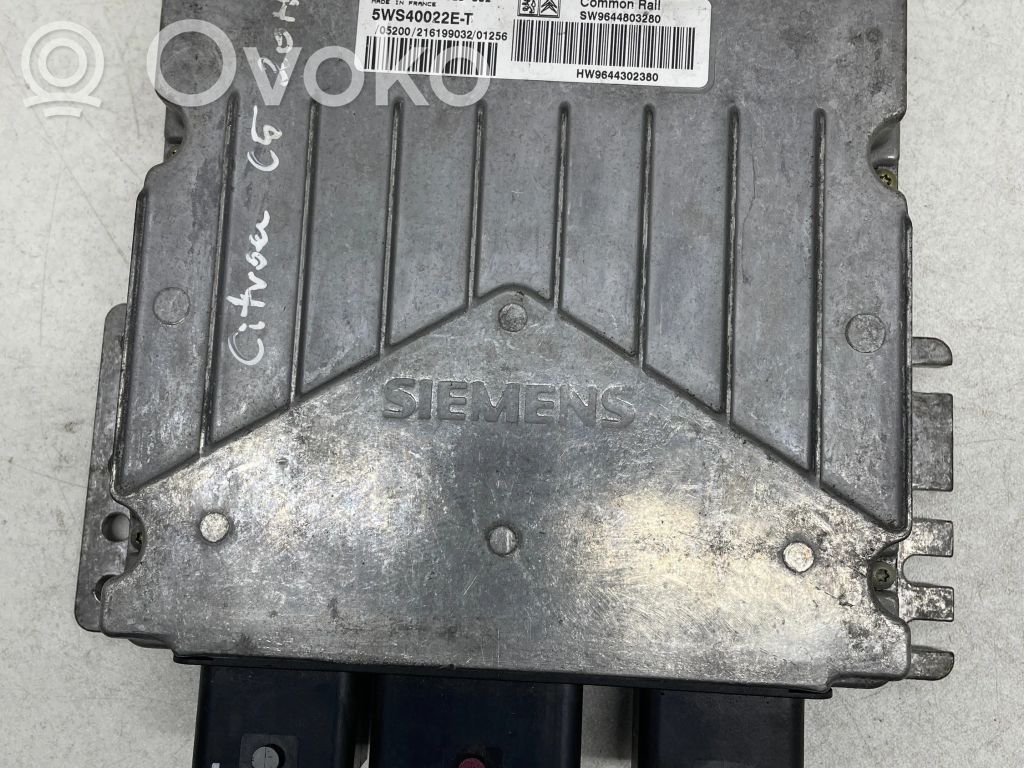 Peugeot 407 Engine control unit/module 