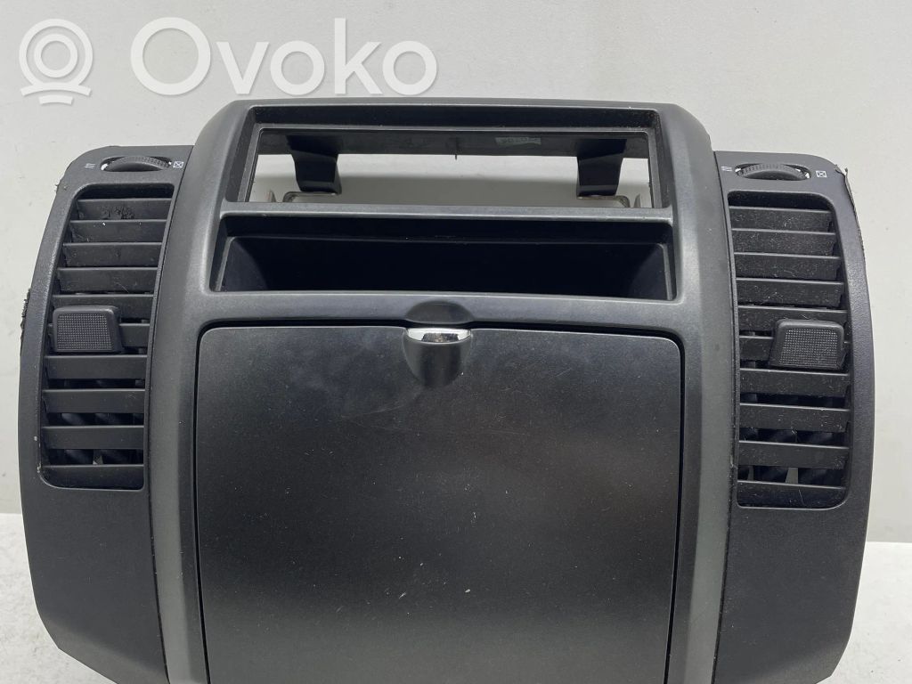 Nissan Note (E11) Daiktadėžė 
