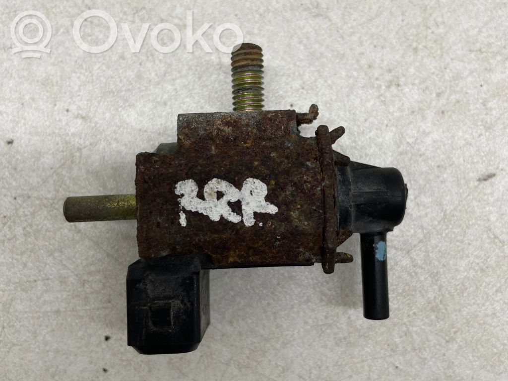 Mitsubishi Outlander Vacuum valve 