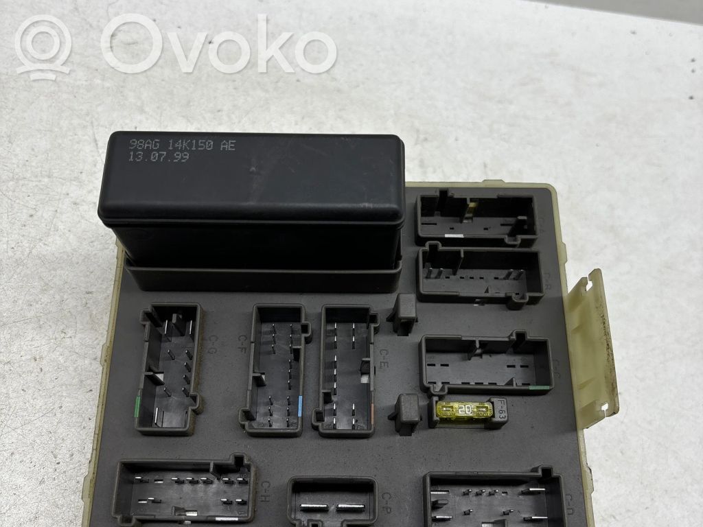 Ford Focus Comfort/convenience module 