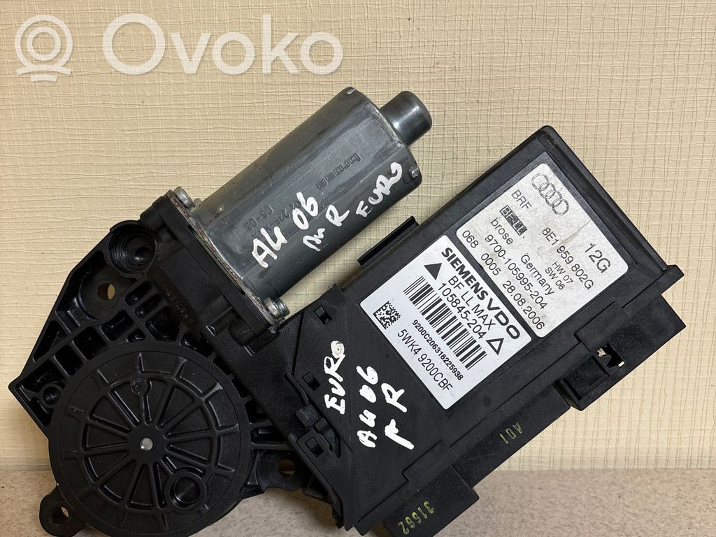 Audi A4 S4 B7 8E 8H Silnik regulatora szyby drzwi przednich 
