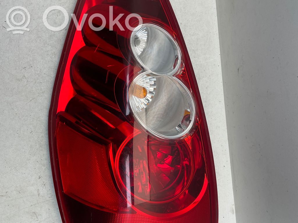 Mazda 5 Galinis žibintas kėbule 