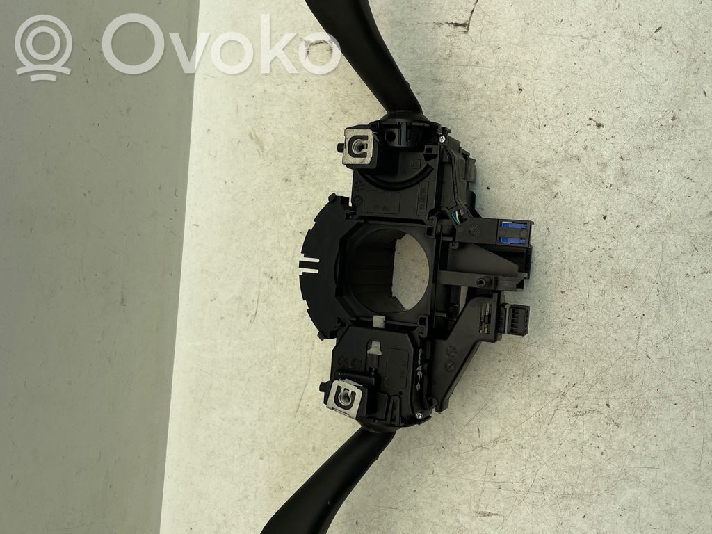 Volkswagen Golf Plus Bloc semnalizator și ștergător parbriz 