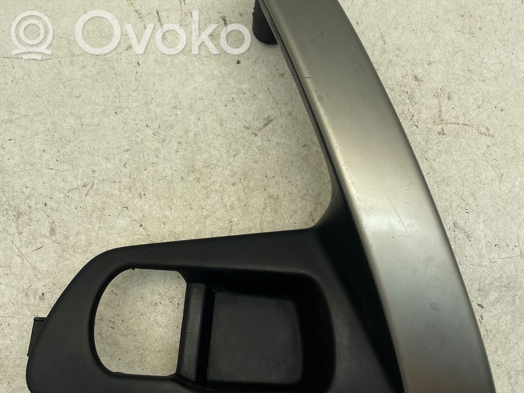 Nissan Qashqai+2 Внутренняя ручка 