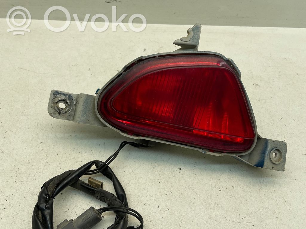 Mazda 2 Miglas lukturis aizmugurē 
