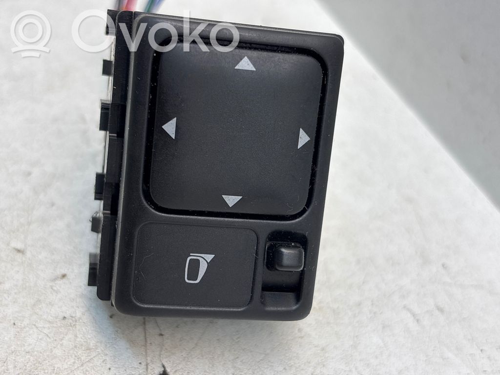 Nissan X-Trail T30 Wing mirror switch 