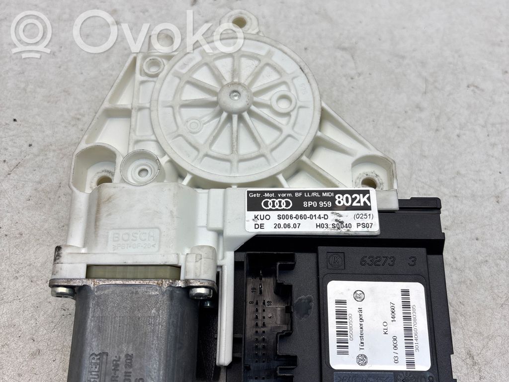 Audi A3 S3 8P Silnik regulatora szyby drzwi przednich 