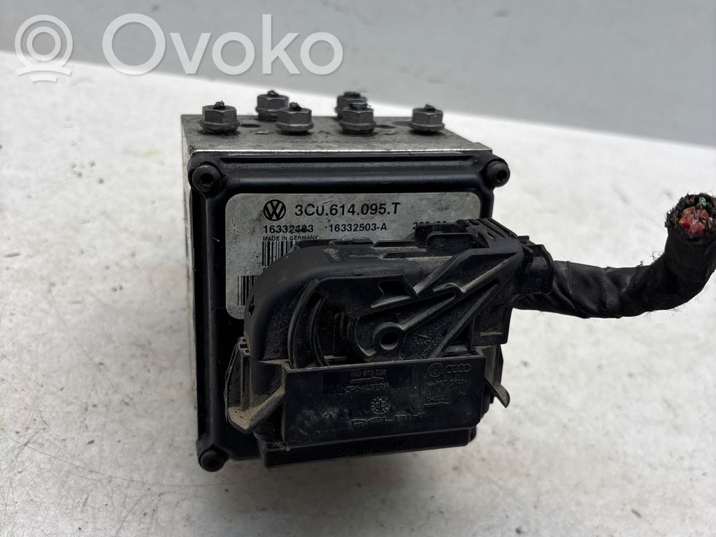 Volkswagen PASSAT B6 ABS Pump 