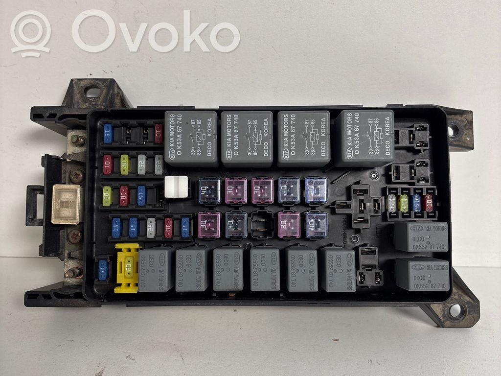 KIA Sorento Ramka / Moduł bezpieczników 