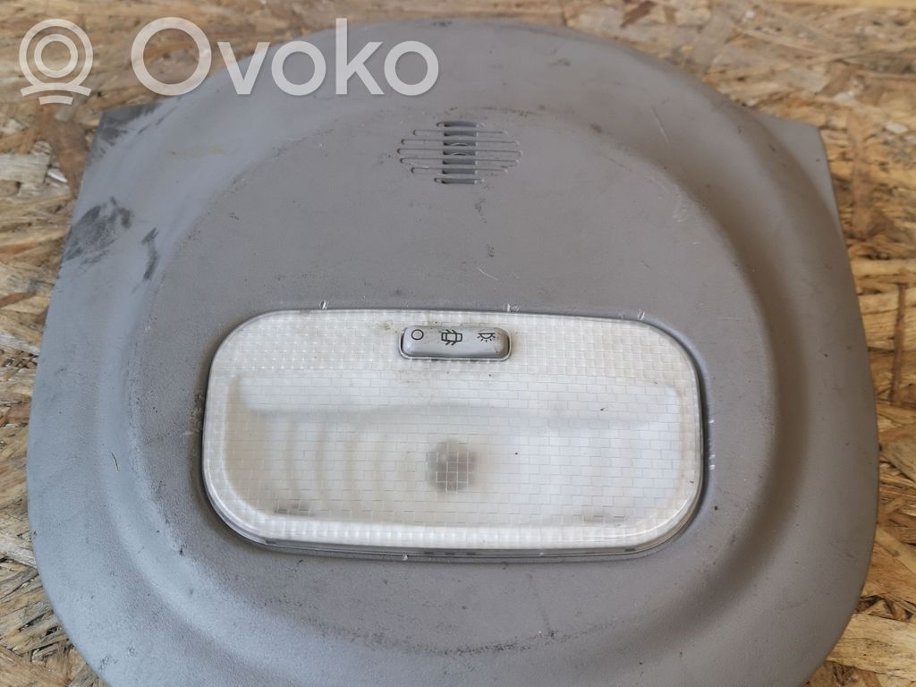 Citroen Berlingo Luz del asiento delantero 