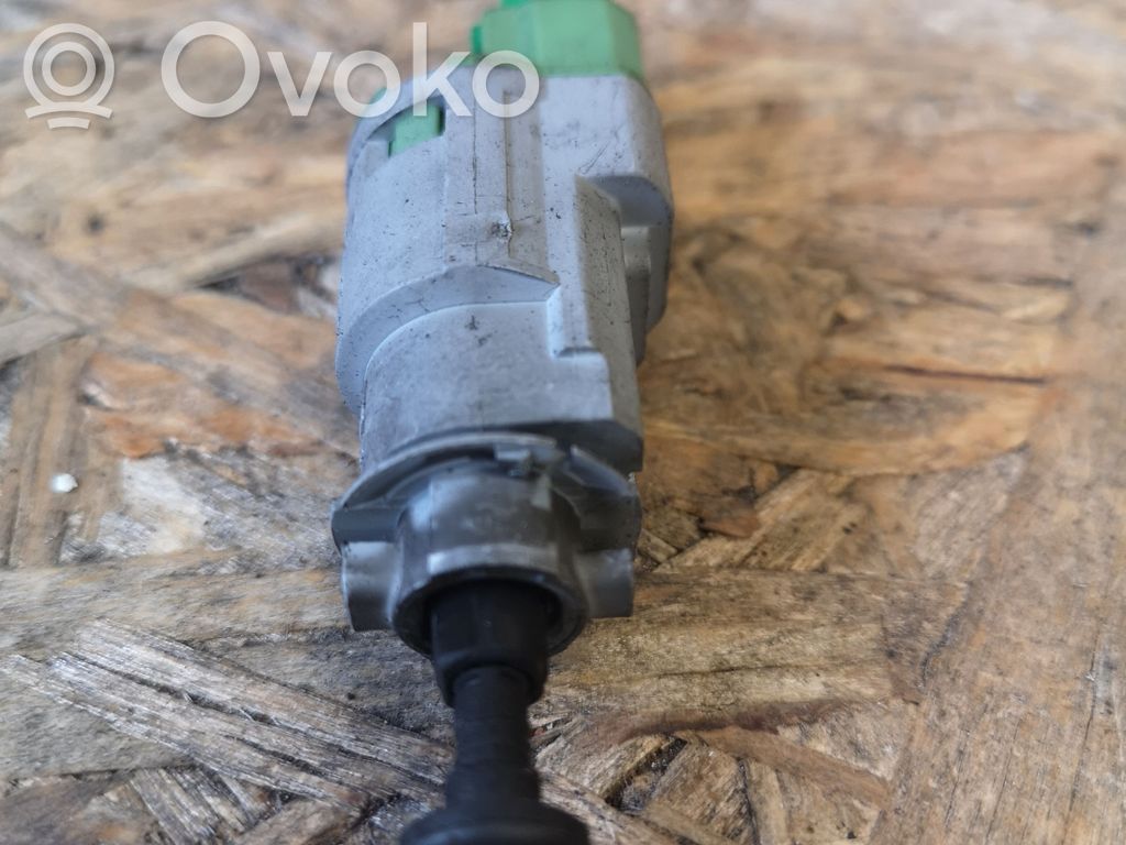 Renault Vel Satis Brake pedal sensor switch 