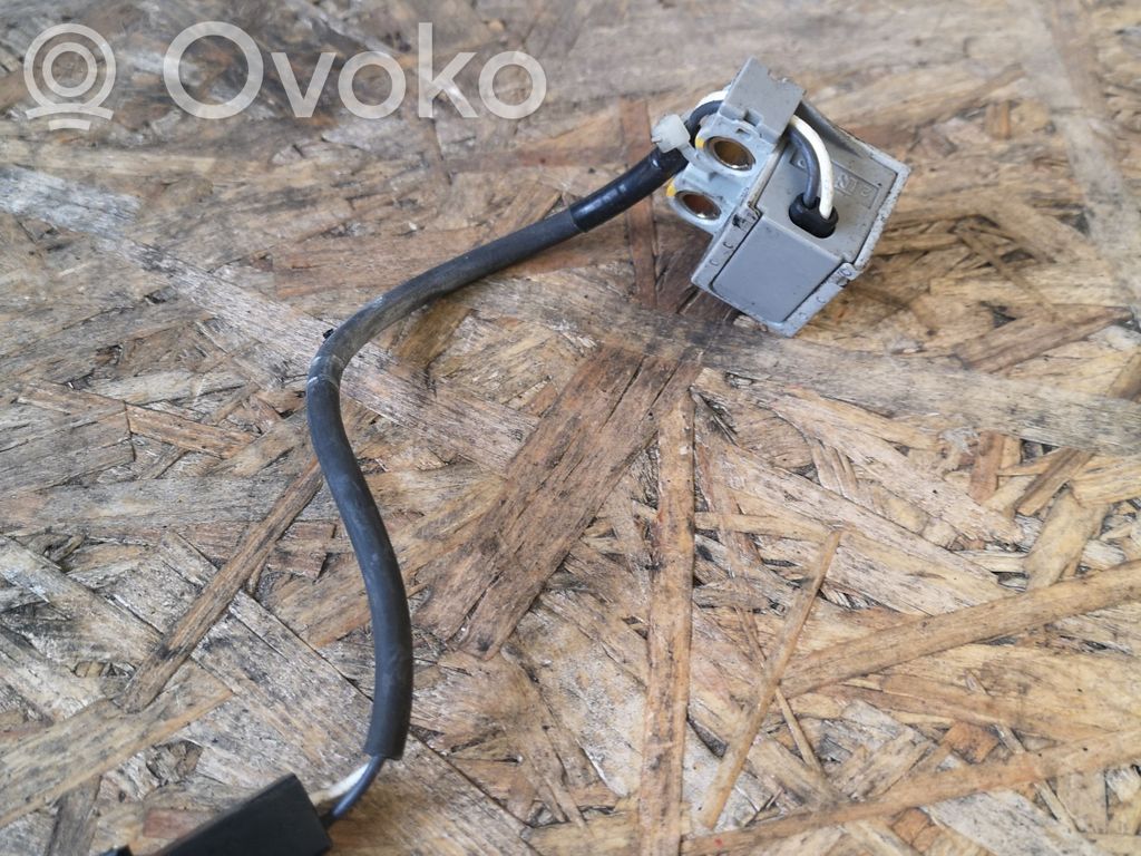 Lexus RX 300 Sensor interruptor de la alarma del capó 