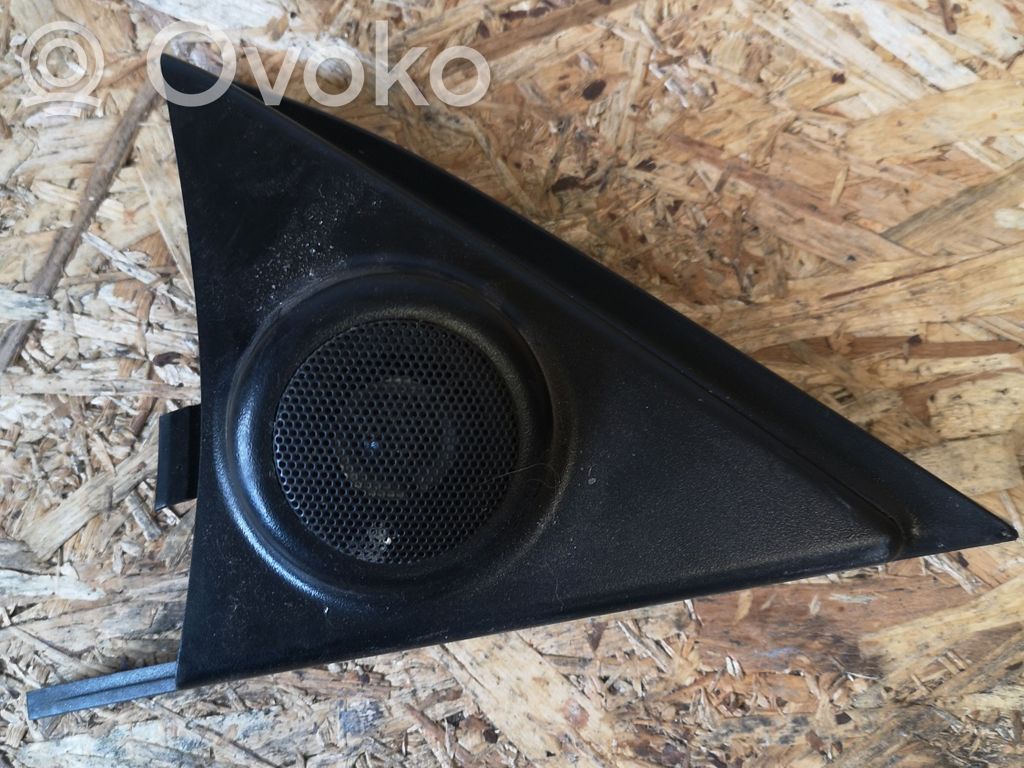 KIA Sorento Front door high frequency speaker 