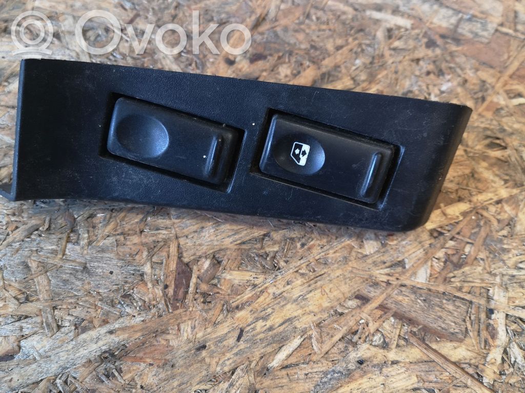 Renault Master II Electric window control switch 