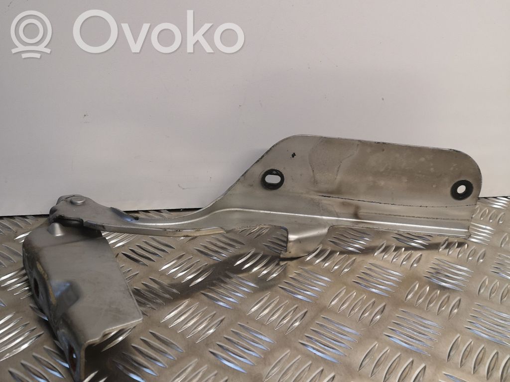 Jeep Cherokee Engine bonnet/hood hinges 