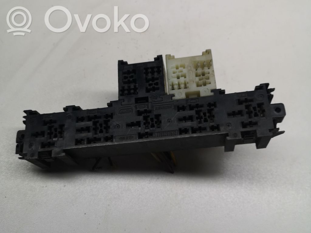 Renault Trafic II (X83) Fuse box set 