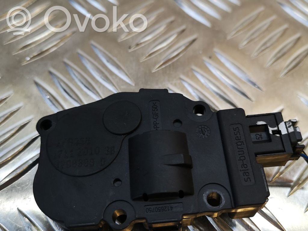 BMW X5 E70 Oro sklendės varikliukas 